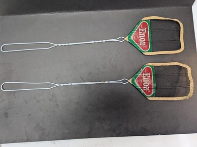 LOT OF 2 ENOZ Fly Swatter No. R32 Willert Product White Metal Mesh 20 x 4 Inch - Image 1 of 4