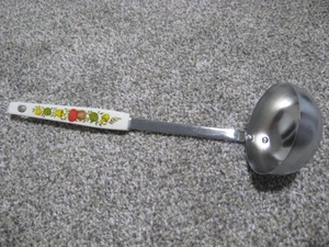 Vintage 11" tall Vegetable Veggie Metal Soup Gravy Sauce Metal Serving Ladle - Picture 1 of 7
