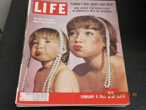 LIFE MAGAZINE 1959 FEBRUARY 9 THE SAUCY MACLAINES SHIRLEY AND DAUGHTER - Picture 1 of 1