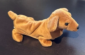 TY Beanie Baby "Weenie" Style #4013 DOB: 07-20-1995 - Picture 1 of 5