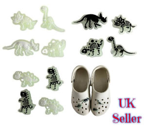 Lot de 4 charmes de chaussures croc squelette de dinosaure brillant dans le noir Royaume-Uni ð­¬¬ð§