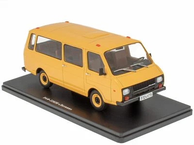 1976 RAF 22038 Bus Latvia yellow USSR Russia 1/24 metal model car Hachette - Image 1 of 3