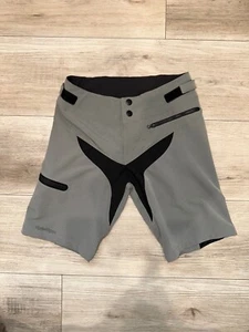 Troy Lee Designs MTB Downhill Cycling Skyline Shorts Gray Medium - Picture 1 of 5