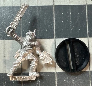 Warhammer 40k Cadian Lieutenant Castellan Classic Metal OOP Miniature - Picture 1 of 2