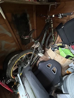 mountain bike - Image 1 of 4