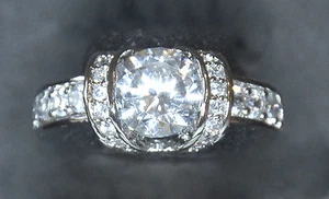 Rhodium Plated 2.5ct Brilliant Cut Round Clear CZ Engagement Ring Sz 6 - Picture 1 of 4