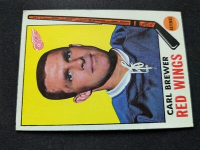 1969-70 Topps Hockey Card # 59 Carl Brewer - Detroit Red Wings (VG/EX) - Image 1 of 3