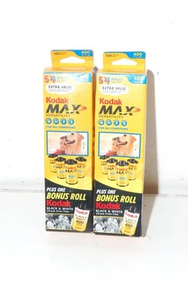 Kodak Max Versatility KODACOLOR  400 24 Exposure 35mm Film Bonus B&W Roll, 10 Pk - Image 1 of 3
