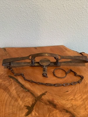 Vintage Hawley & Norton Nr. 3 Oneida Community NY Falle - Bild 1 von 4