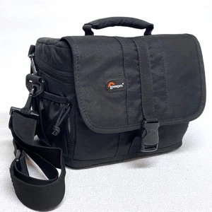 Bolsa para cámara Lowepro Adventura 160 - para SLR / DSLR - Insertos acolchados extraíbles - Imagen 1 de 12