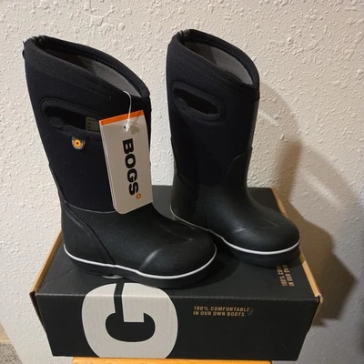 Bogs - Kids Classic II Insulated Black Winter Boots New in Box Size 10 - Image 1 of 4