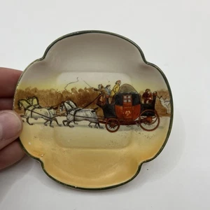 Mini Royal Doulton Old English Coaching Scene Bon Bon Dish 3.75" Approx. - Picture 1 of 5