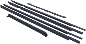 Kit modanatura cinghia porta quarto auto ApplianPar per Toyota Prado - Foto 1 di 4