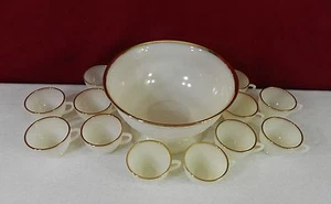 Indiana Glass Tiara Sandwich Glass Marfil Punzón Con Soporte y 12 Tazas - Imagen 1 de 5