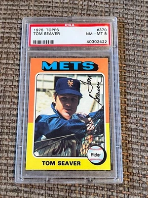 1975 年 Topps #370 Tom Seaver 名人堂 PSA 8 — 第 1/2 张图片