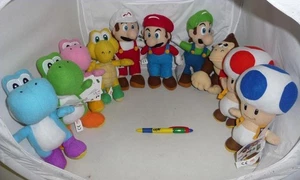 Plush SUPER MARIO 25cm CHARACTER CHOICE Original NINTENDO - Picture 1 of 27
