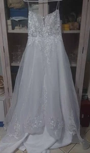 Bridal Gown Ivory size 12 New without Tags - Picture 1 of 4