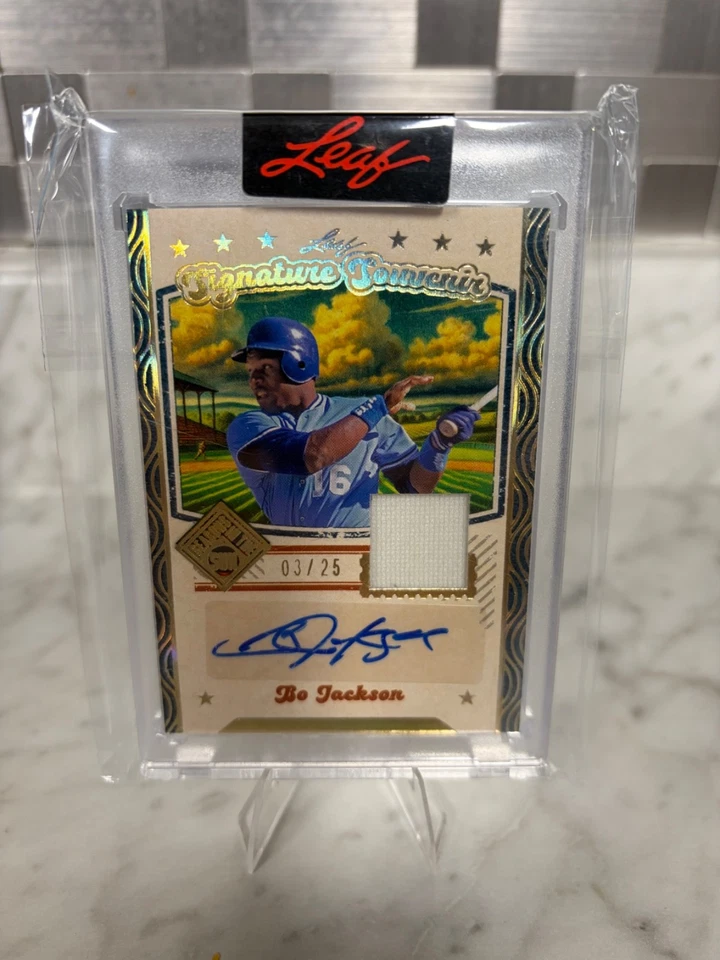 Игровая б/у нашивка Bo Jackson Auto /25 KC Royals SSP 2025 Leaf Seasons In The Sun - Изображение 1 из 1