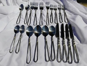 Nicht mehr produziert Pfaltzgraff Orleans Silberbesteck gedrehter Knoten Servieren für 4 Messer Gabeln - Bild 1 von 21