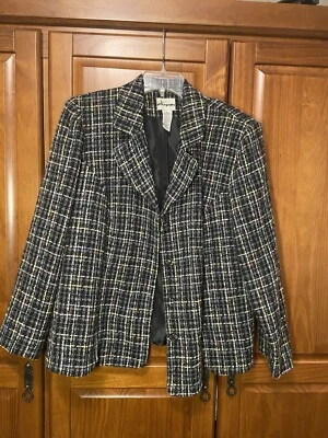 Women’s Dress Jacket - Image 1 of 3