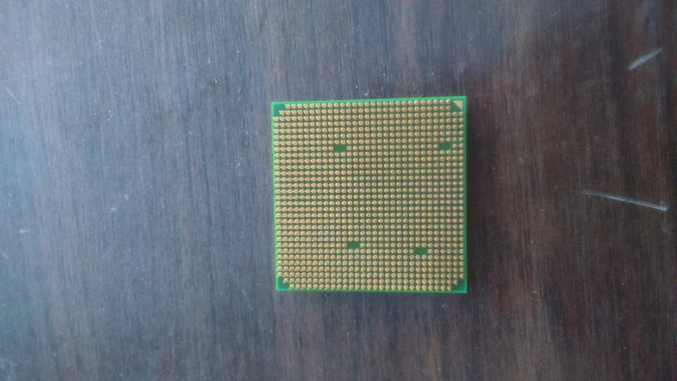 AMD SEMPRON SDA3600IAA3CN SOCKET AM2 2 GHz 3600+ - Photo 1/1
