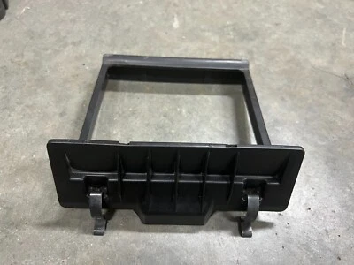 Левый корпус впускного фильтра для Nissan 370z 2009 2010 2011-2014 годов выпуска от оригинального производителя 3619 - Изображение 1 из 4