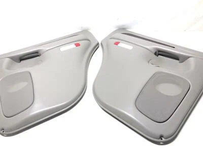 2002 - 2006 CADILLAC ESCALADE OEM REAR LEFT & RIGHT DOOR TRIM PANEL GRAY (922) Foto 1 de 4