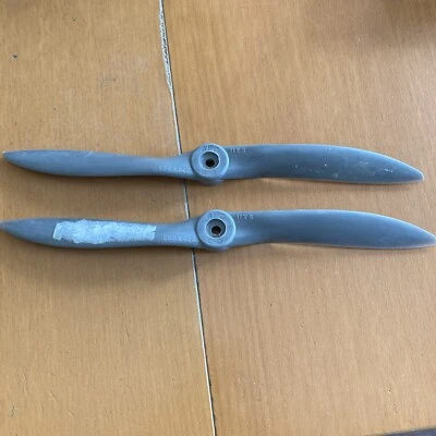 APC-Landing Products Electric Propeller 11 x 8E APC11080E Propellers Electric - Image 1 of 2