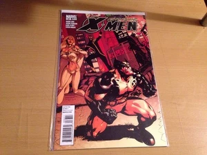 Astonishing X-Men 36 - Picture 1 of 9