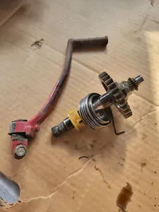87-04 1987 Kawasaki Mojave 250 KSF Oem Kickstart Kick Start Shaft Gear Lever Arm - Picture 1 of 2