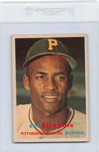 1957 Topps #76 Roberto Clemente Pirates FAIR *DA-D5792 - Picture 1 of 2