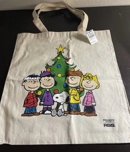 New Christmas Snoopy Peanuts Gang Holiday Reusable Tote Gift Bag By RSQ Cream - Picture 1 of 6