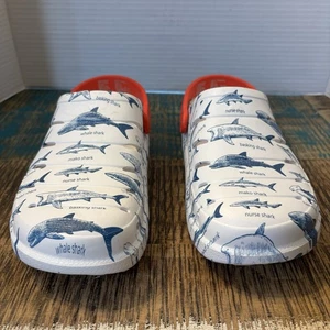 Discovery Shark Week Kids Clogs Size 5 NWOT - Picture 1 of 7