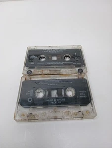 Nirvana Nevermind Cassette Tapes 1991 DGCC-24425 & Alice In Chains Facelift - Picture 1 of 2