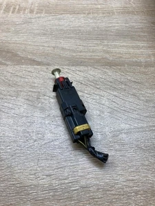 90460325   Brake pedal sensor switch Fits for Opel Meriva A - Picture 1 of 7