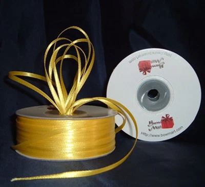 Атласная лента - 1/8 дюйма двойная поверхность 100 ярдов (300 футов) - шитье - рукоделие - сувениры - Изображение 1 из 4