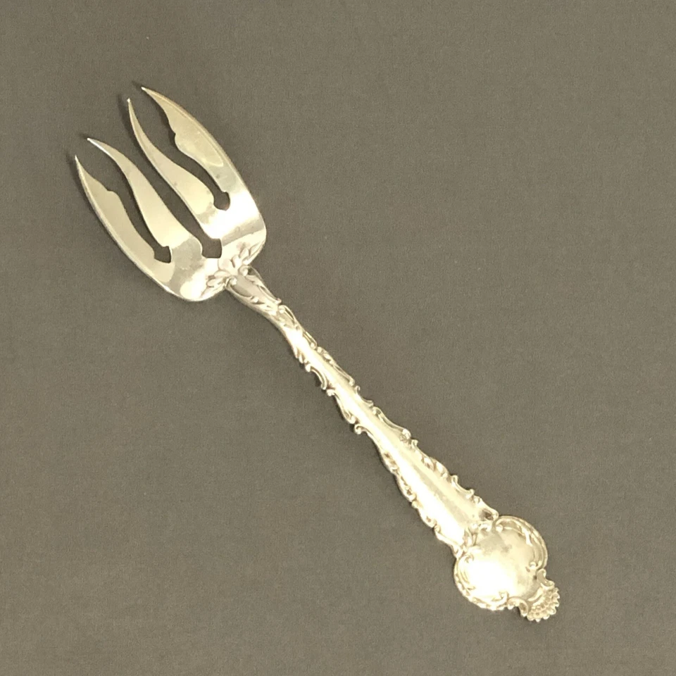 Antiguo tenedor de carne fría LOUIS XV de plata de ley de Whiting de 1891 5 1/2" Foto 1 de 4