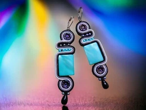 Blaue Ohrringe in Soutache-Technik, handgenäht. Perle. - Bild 1 von 7