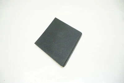 Cubierta de inspección derecha de luz trasera Volkswagen Golf 2011 2012 5K6867658 Foto 1 de 2