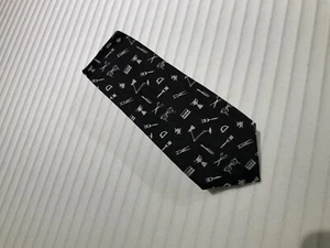 LAUREN RALPH LAUREN Mens Tie - Black w White Pattern 100% Silk.2.75 x 61  FF 11 - Picture 1 of 3
