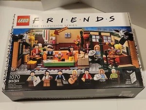 LEGO Ideas FRIENDS Central Perk lego set # 21319 sealed mint 1070 pieces - Picture 1 of 12