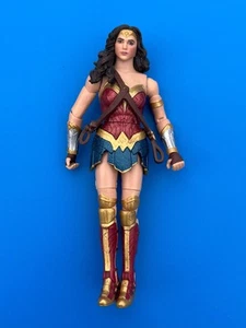 DC Comics Multiverse Wonder Woman 6.25" Action Figure Mattel 2017 - Picture 1 of 3