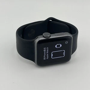 WORKING Apple Watch Series 3 38mm Space Gray Aluminum Case with Black Sport Band - Picture 1 of 9