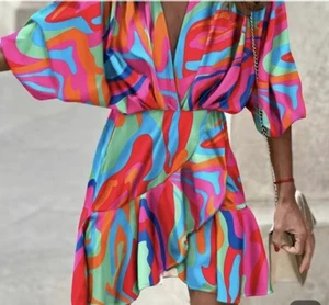 Kleid bunt abstraktes Muster V-Ausschnitt, Rüschensaum Damen Größe 2XL - Bild 1 von 9