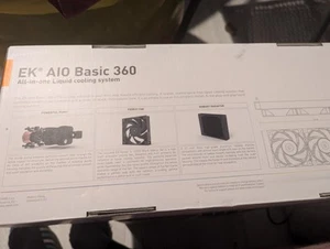 Refroidisseur d'eau CPU EK AIO Basic 360 - Ventilateur triple 360 mm Intel/Amd - Photo 1/7