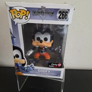 Funko Pop Kingdom Hearts Goofy GameStop Exclusive 266 BOX DAMAGE - Picture 1 of 8