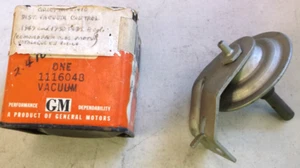NOS OEM 1949 1950 GM Oldsmoble Carburator idle dashpot 8 Cyl. 1116048 - Picture 1 of 3