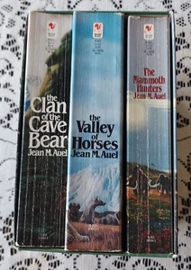 Jean Auel Earths Children Series Paperback Box Set 1 2 3 Vintage 1980s Very Good - Imagen 1 de 7