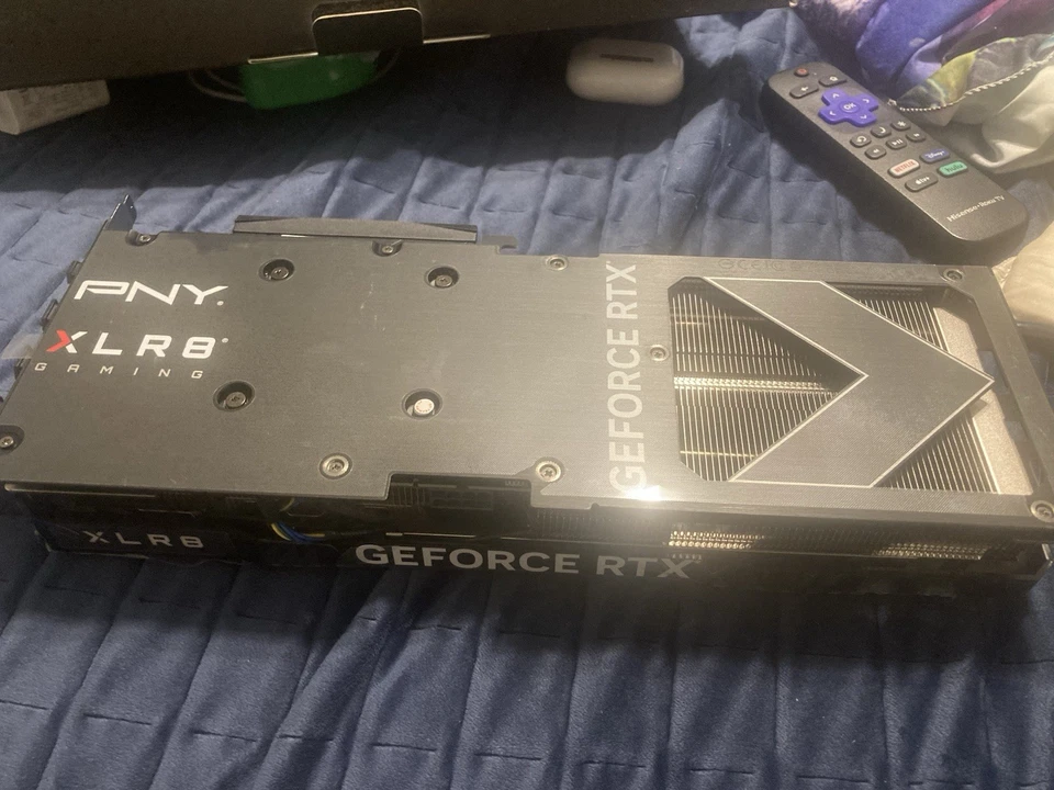 NVIDIA GeForce RTX 4060 Ti 8GB Graphics Card - Image 1 of 3