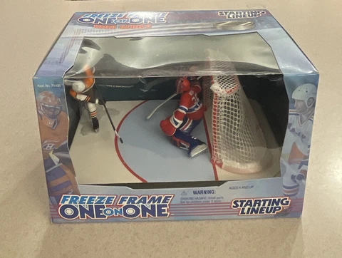 1998 STARTING LINEUP NHL FREEZE FRAME ONE ON ONE ERIC LINDROS & ANDY MOOG NIB Cover